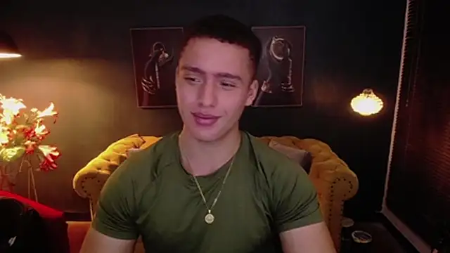 Snapshot of deivid_parker chatting on 07/10/26, 01:32 deivid parker online show from 07/10/26, 01:32
