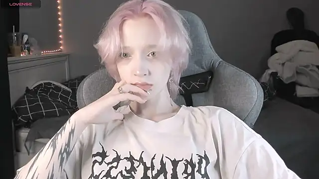 Snapshot of MelissaReis chatting on 03/21/26, 07:02 MelissaReis online show from 03/21/26, 07:02