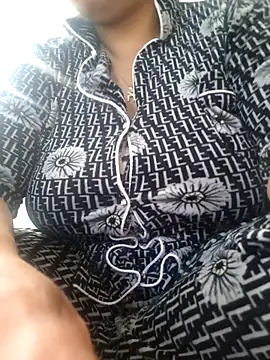 rousaa online show from 01/10/26, 01:02