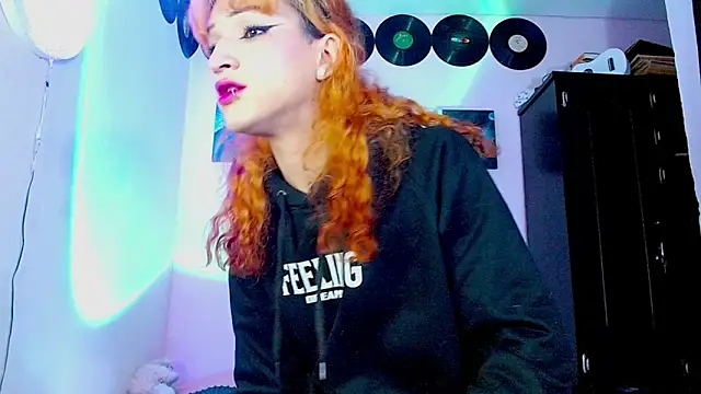 Snapshot of meghan_devil_ chatting on 09/13/25, 06:13 meghan devil online show from 09/13/25, 06:13