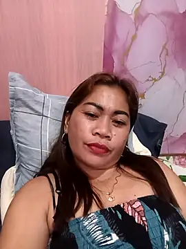 sexybitch 02 online show from 03/15/26, 12:22
