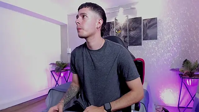 nils saint online show from 10/12/25, 02:32