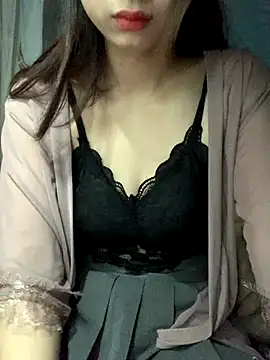 Snapshot of Zika_23 chatting on 12/14/25, 02:50 Zika 23 online show from 12/14/25, 02:50