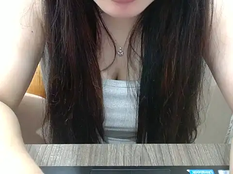 Snapshot of Zhi__2k6 chatting on 09/16/25, 05:03 Zhi  2k6 online show from 09/16/25, 05:03