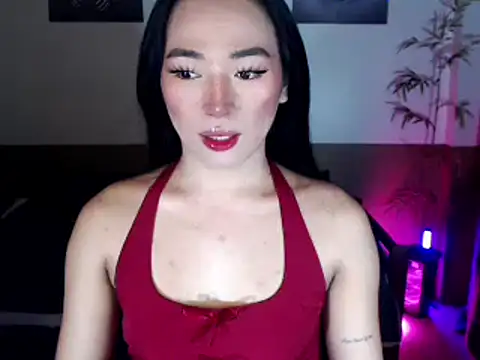 Snapshot of Spicy_kinky chatting on 05/06/26, 05:25 Spicy kinky online show from 05/06/26, 05:25