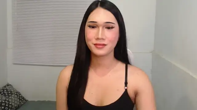 Snapshot of Leighs_Celine chatting on 02/23/26, 09:17 Leighs Celine online show from 02/23/26, 09:17