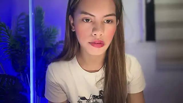 Snapshot of serpenthena_goddess chatting on 10/16/25, 04:19 serpenthena goddess online show from 10/16/25, 04:19