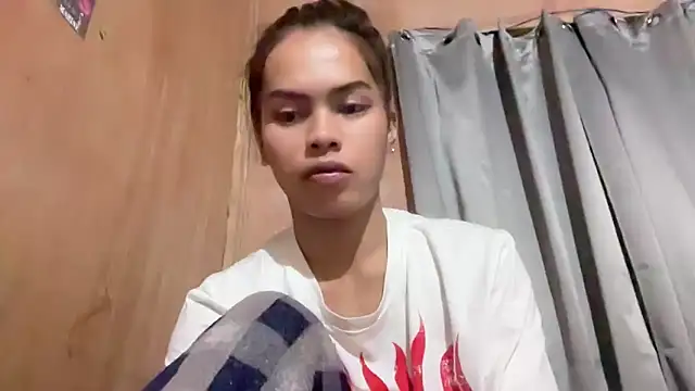 Snapshot of serpenthena_goddess chatting on 11/09/25, 09:57 serpenthena goddess online show from 11/09/25, 09:57