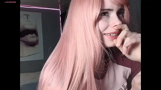 PieraMarch online show from 04/17/26, 07:50