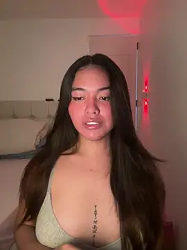 urasianlady online show from 11/05/25, 03:56