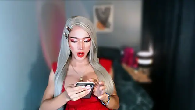 Snapshot of AiraCumSlut chatting on 05/15/26, 10:50 AiraCumSlut online show from 05/15/26, 10:50