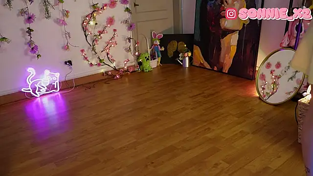 Snapshot of Sonnie_mami chatting on 04/09/26, 02:22 Sonnie mami online show from 04/09/26, 02:22