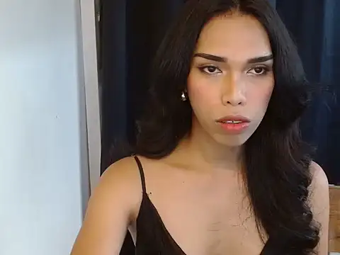 Snapshot of angelaxmonroe chatting on 05/06/26, 06:19 angelaxmonroe online show from 05/06/26, 06:19