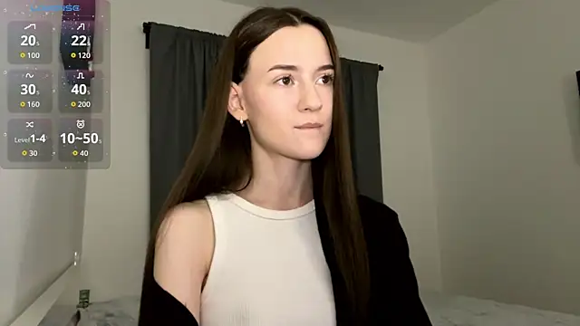 Snapshot of TenDouble chatting on 04/05/26, 06:05 TenDouble online show from 04/05/26, 06:05