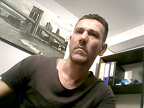 Snapshot of mastercharisma35 chatting on 03/06/26, 02:46 mastercharisma35 online show from 03/06/26, 02:46