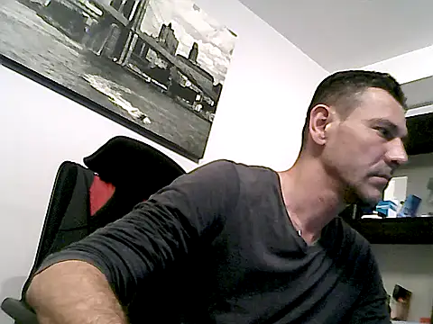 Snapshot of mastercharisma35 chatting on 03/09/26, 04:44 mastercharisma35 online show from 03/09/26, 04:44