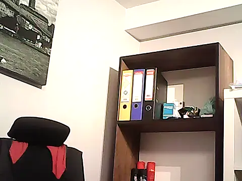 Snapshot of mastercharisma35 chatting on 03/25/26, 01:28 mastercharisma35 online show from 03/25/26, 01:28