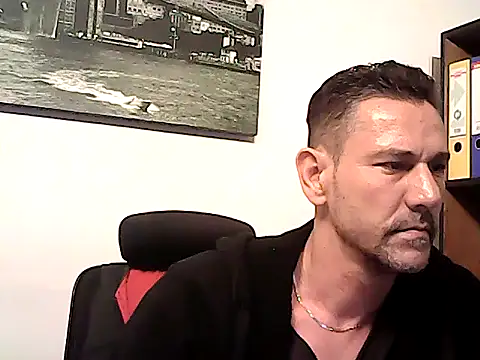 Snapshot of mastercharisma35 chatting on 03/27/26, 11:54 mastercharisma35 online show from 03/27/26, 11:54