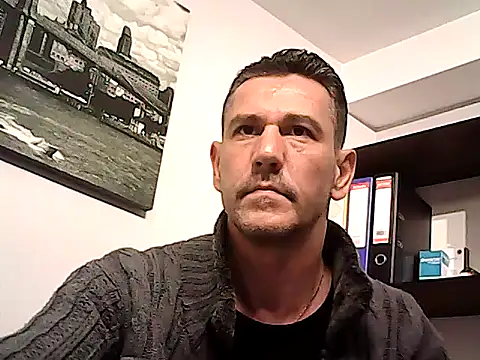 Snapshot of mastercharisma35 chatting on 03/30/26, 10:49 mastercharisma35 online show from 03/30/26, 10:49