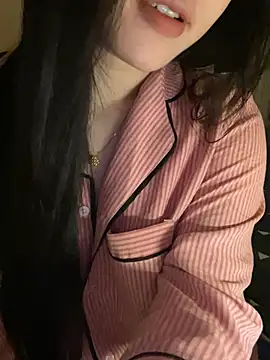 Snapshot of Nancy68 chatting on 03/16/26, 05:35 Nancy68 online show from 03/16/26, 05:35