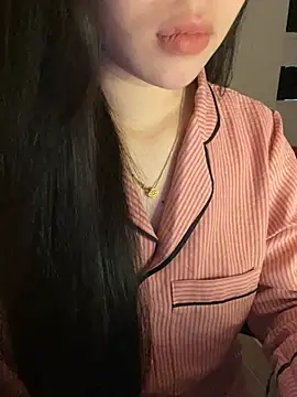 Snapshot of Nancy68 chatting on 03/23/26, 05:44 Nancy68 online show from 03/23/26, 05:44