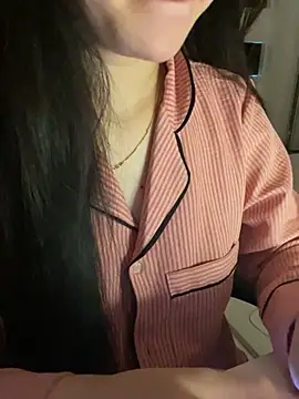 Snapshot of Nancy68 chatting on 03/25/26, 06:19 Nancy68 online show from 03/25/26, 06:19