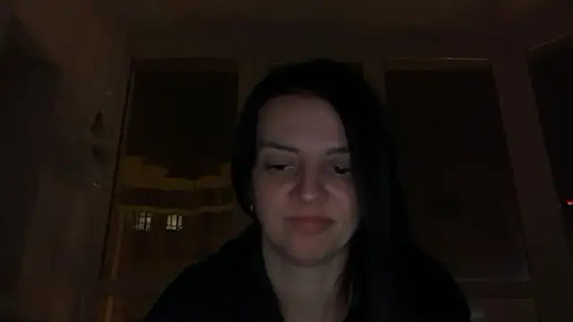 Snapshot of Sladosttss chatting on 10/29/25, 09:16 Sladosttss online show from 10/29/25, 09:16