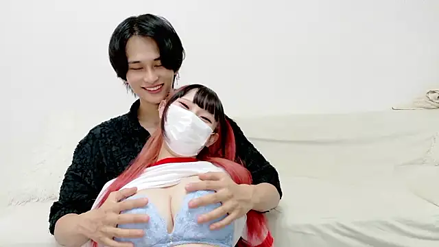 Snapshot of Hina-qp chatting on 10/01/25, 10:54 Hina-qp online show from 10/01/25, 10:54