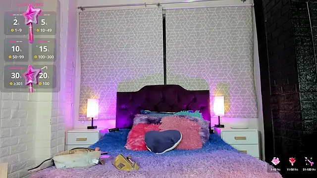 Snapshot of Zamara_Kleii chatting on 09/25/25, 02:59 Zamara Kleii online show from 09/25/25, 02:59