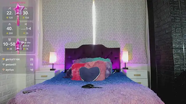 Snapshot of Zamara_Kleii chatting on 09/28/25, 04:45 Zamara Kleii online show from 09/28/25, 04:45