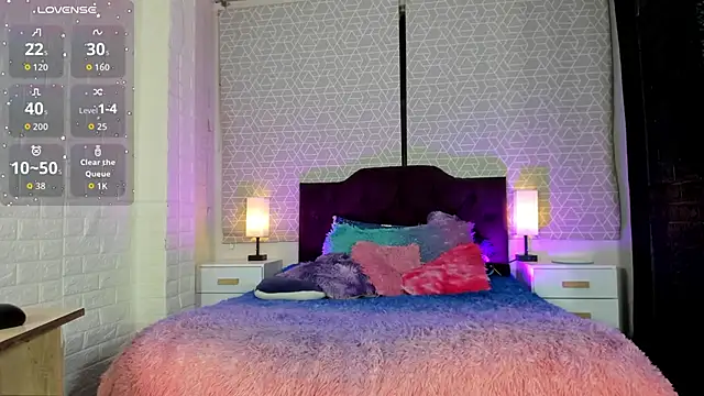 Snapshot of Zamara_Kleii chatting on 10/01/25, 04:07 Zamara Kleii online show from 10/01/25, 04:07