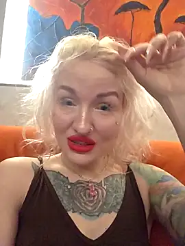 Snapshot of KateMonroe chatting on 05/08/26, 08:58 KateMonroe online show from 05/08/26, 08:58