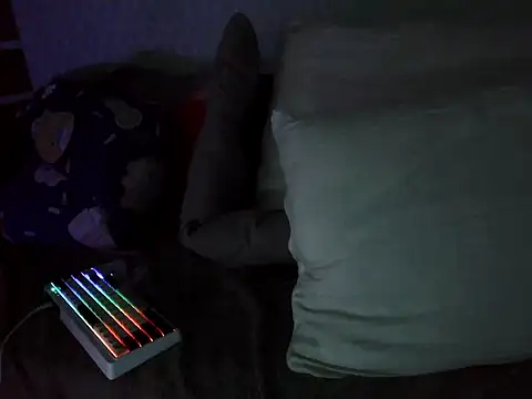 boyhigh1997 online show from 09/29/25, 08:52