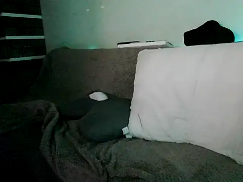 boyhigh1997 online show from 10/08/25, 03:04