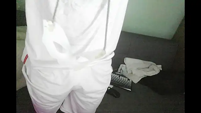boyhigh1997 online show from 07/07/26, 04:33