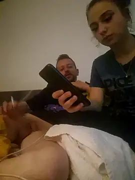 Snapshot of raducori chatting on 03/08/26, 01:36 raducori online show from 03/08/26, 01:36