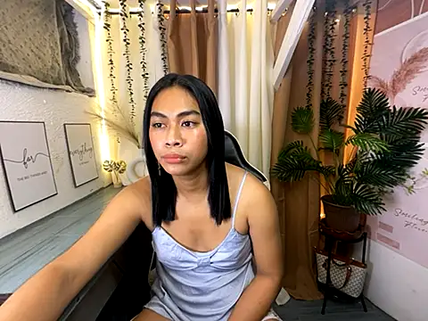 Snapshot of Sweetasian_cum chatting on 10/11/25, 04:16 Sweetasian cum online show from 10/11/25, 04:16