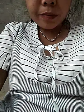 Snapshot of Rioo122 chatting on 09/12/25, 02:00 Rioo122 online show from 09/12/25, 02:00