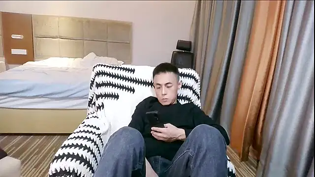 Tsia-Die online show from 11/22/25, 09:30