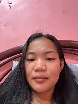 Snapshot of princess_janine chatting on 10/27/25, 11:41 princess janine online show from 10/27/25, 11:41