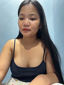 Snapshot of princess_janine chatting on 06/17/26, 10:39 princess janine online show from 06/17/26, 10:39