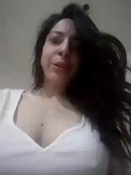 Snapshot of chicalunar24 chatting on 06/20/26, 03:37 chicalunar24 online show from 06/20/26, 03:37
