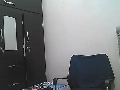 morenocabro10 online show from 10/16/25, 07:04