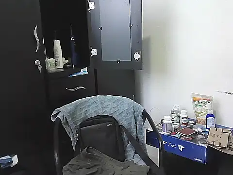 morenocabro10 online show from 02/02/26, 05:44