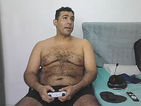 morenocabro10 online show from 04/05/26, 03:15