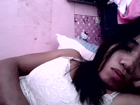 Snapshot of Virgen_christine01 chatting on 07/26/26, 07:15 Virgen christine01 online show from 07/26/26, 07:15