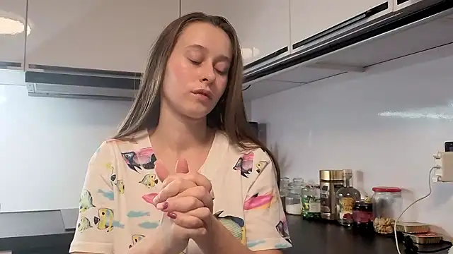 Kisacka online show from 11/22/25, 11:37