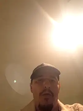 hugecock4u1990 online show from 09/08/25, 11:48