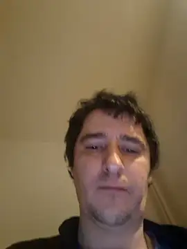 hugecock4u1990 online show from 01/15/26, 12:48