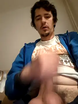 hugecock4u1990 online show from 02/24/26, 05:05